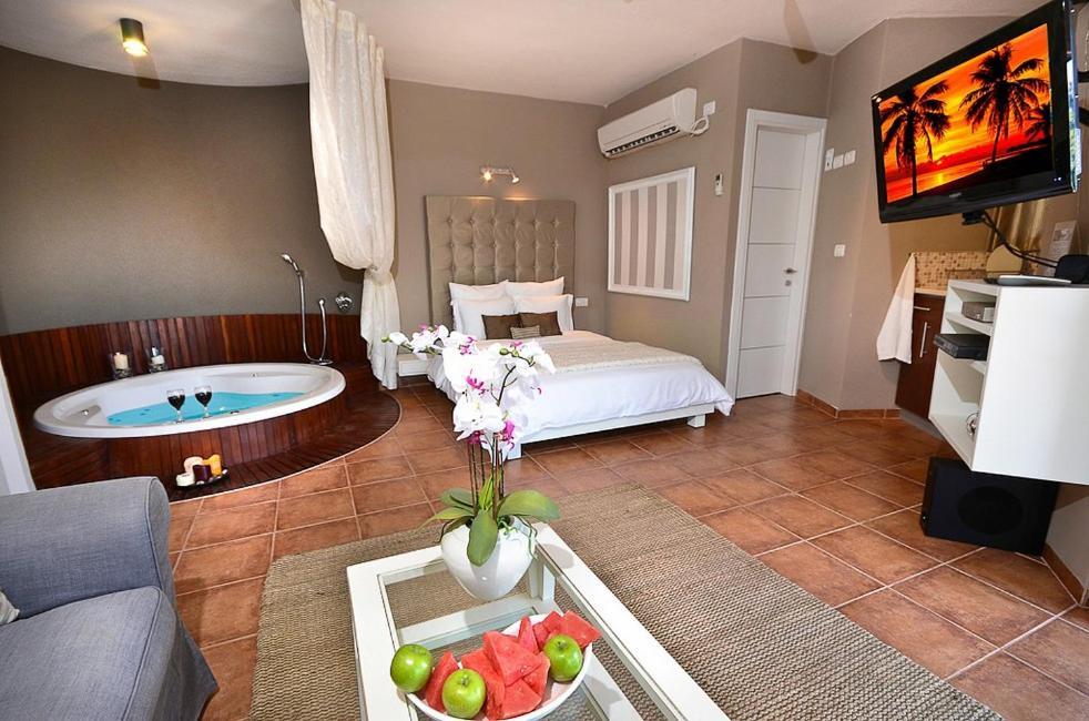 Hufsha Berama Villa ฮัดเนส ภายนอก รูปภาพ